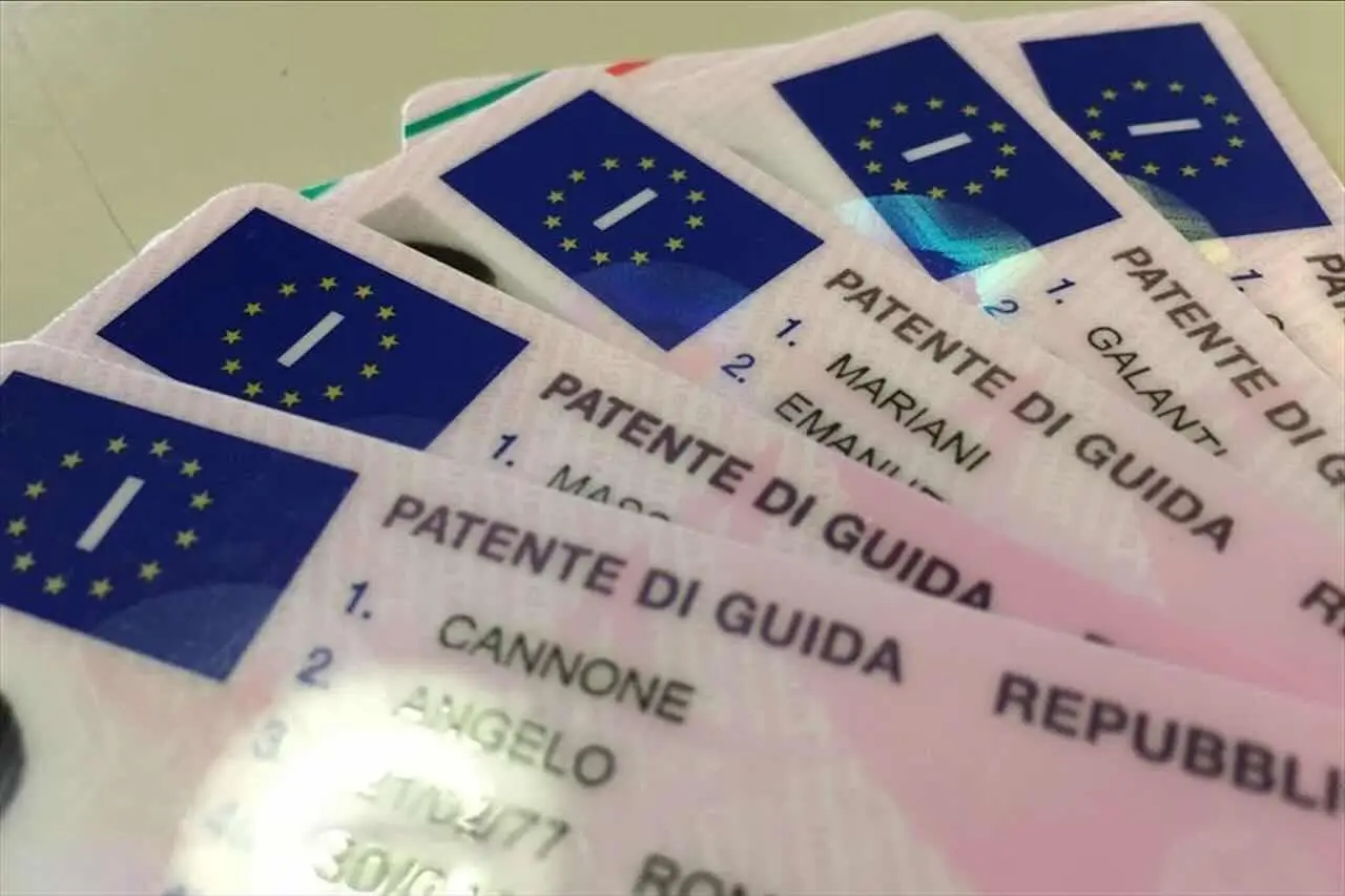 Rinnovo patente dopo i 40 anni: quali esami servono secondo le nuove direttive Rinnovo patente dopo i 40 anni: quali esami servono secondo le nuove direttive