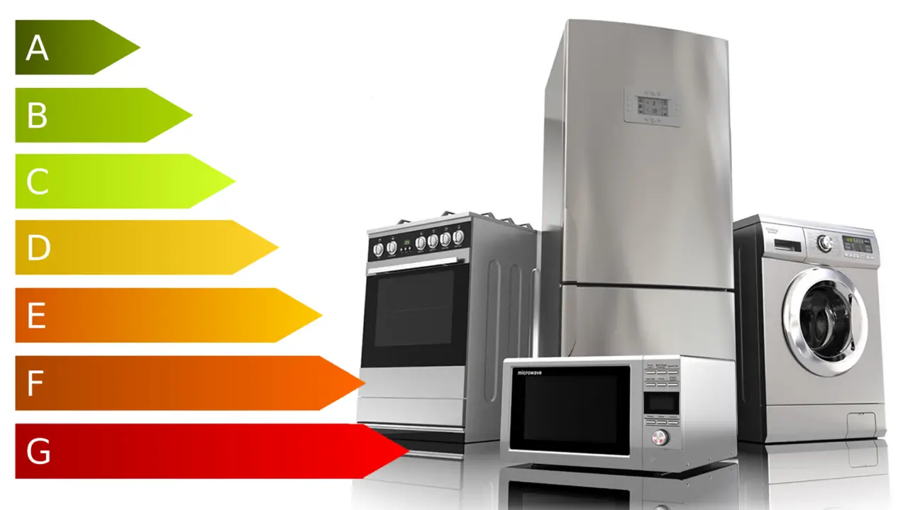 Risparmiare energia in cucina: 7 gesti che tagliano la bolletta di giugno Risparmiare energia in cucina: 7 gesti che tagliano la bolletta di giugno