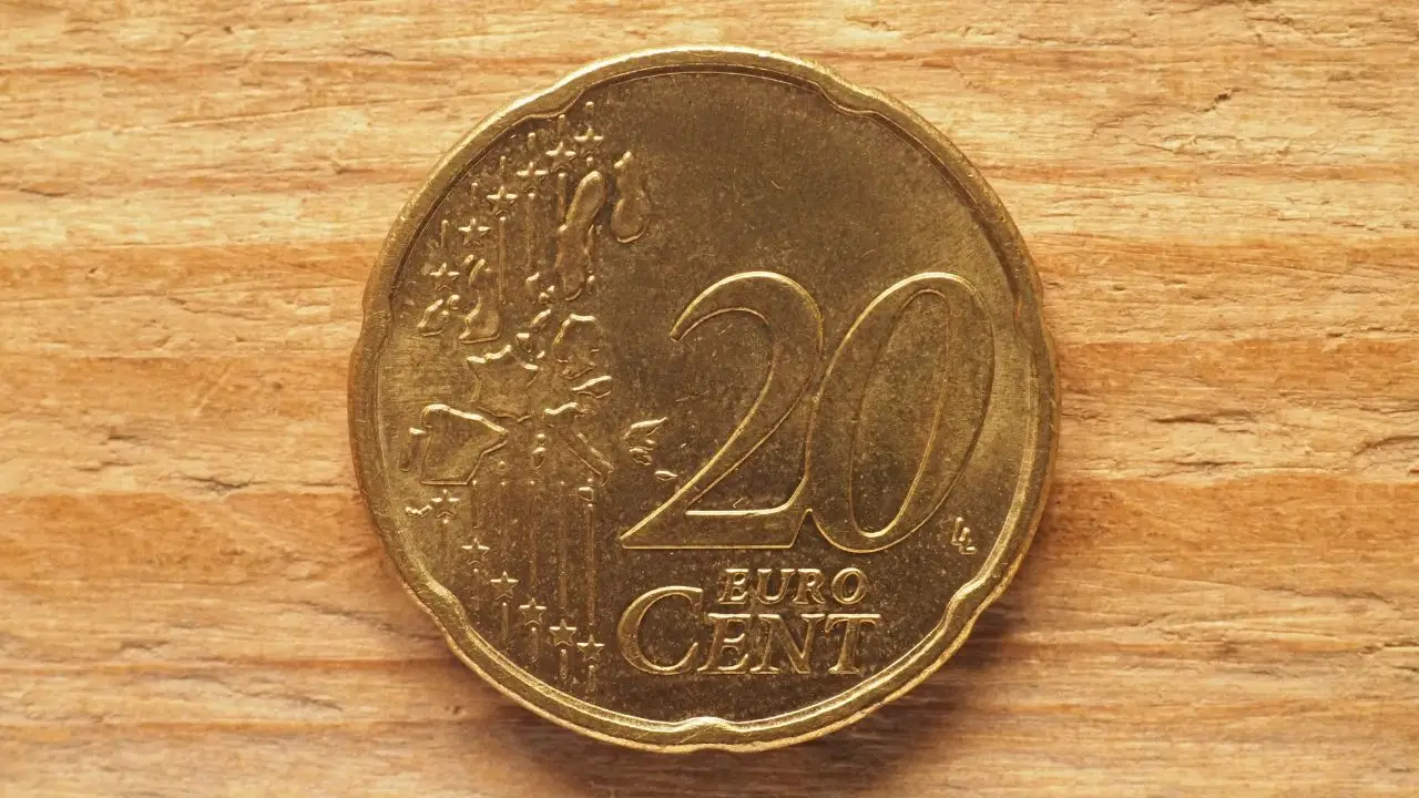Moneta da 20 centesimi Germania: giralo… se ha questa data vale 600€ Moneta da 20 centesimi Germania: giralo… se ha questa data vale 600€