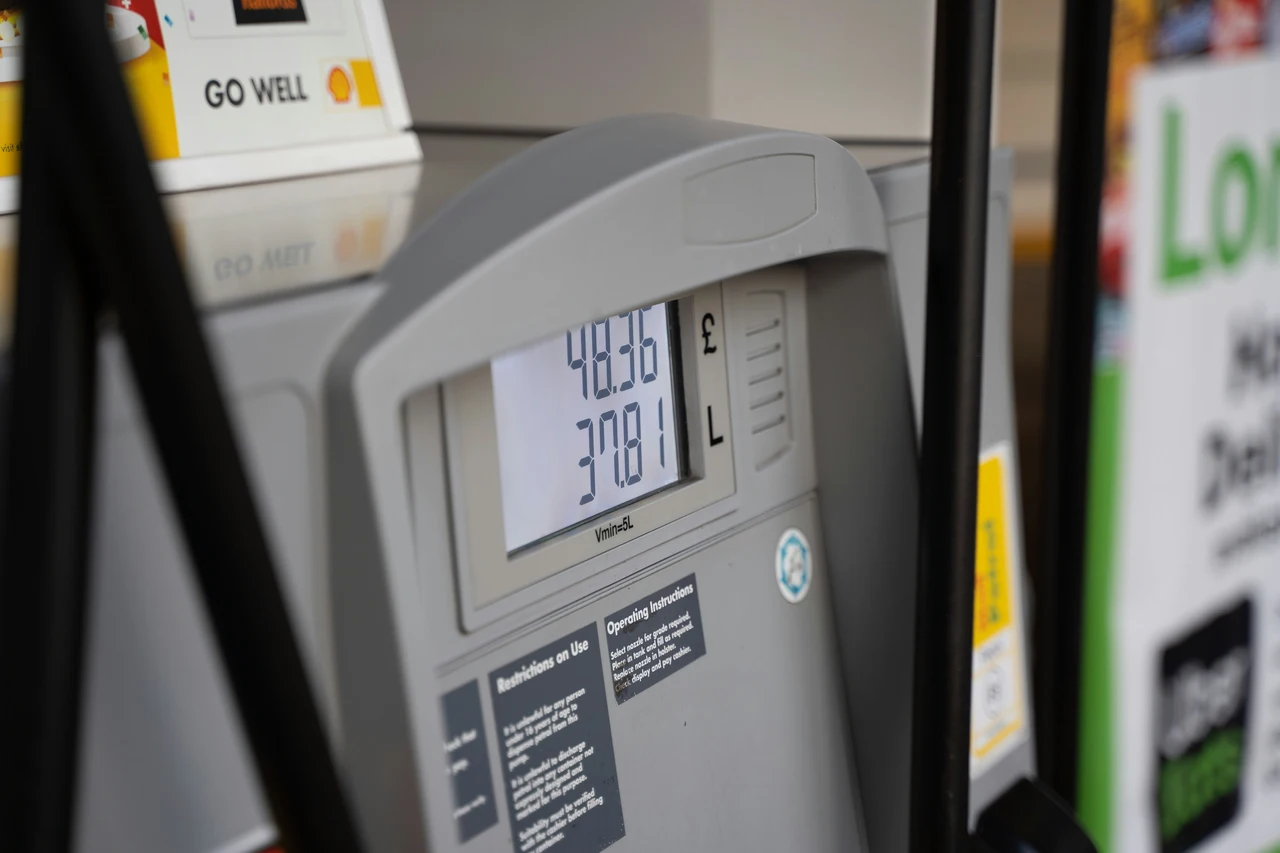 Il trucco per pagare meno carburante: pochi lo conoscono Il trucco per pagare meno carburante: pochi lo conoscono